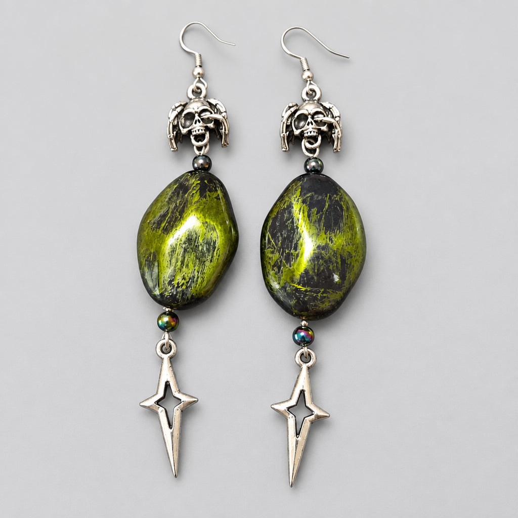 Handmade Green Natural Stone Skull Spike Star Dangle Earrings, Gothic Winged Skull Beaded Drop Earrings, Dark Grunge Alternative Statement Ear Jewelry